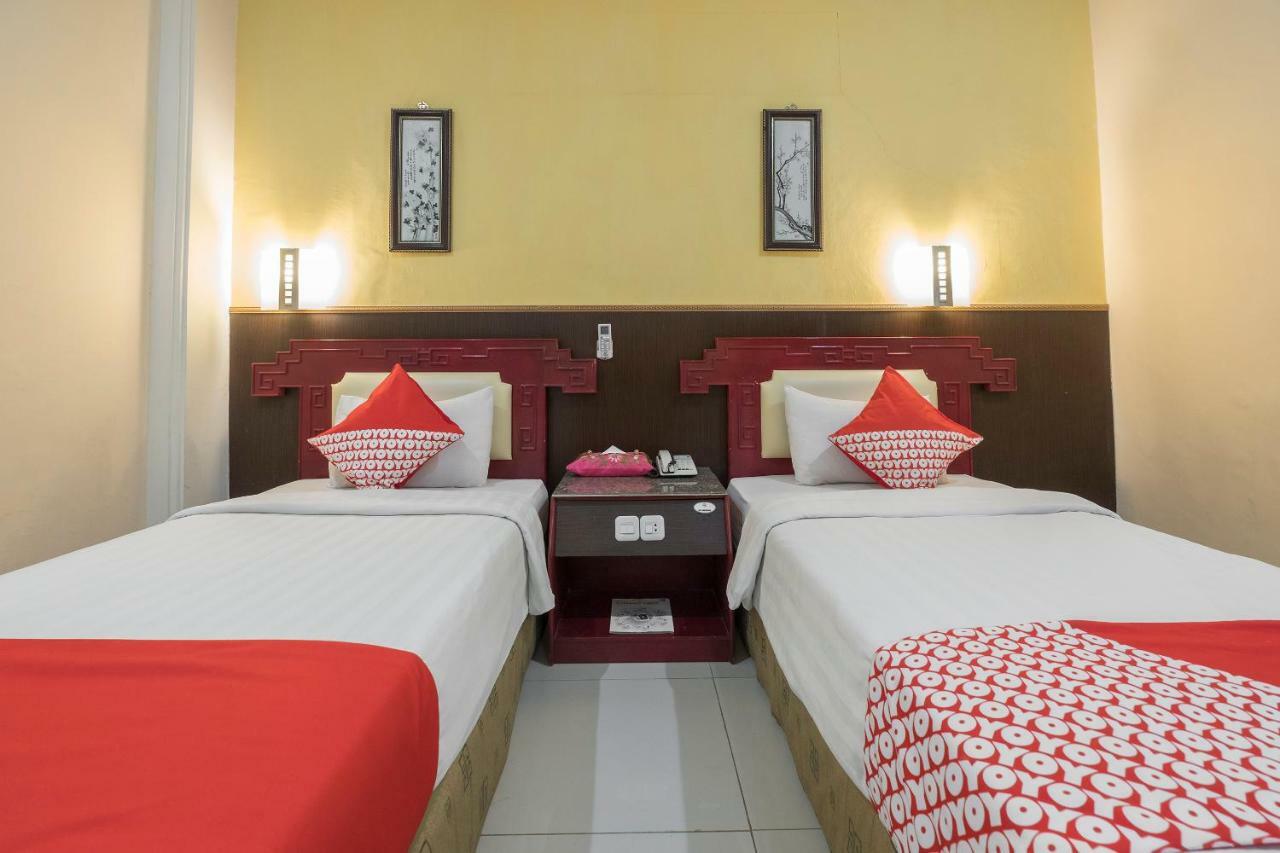 Oyo 821 Hotel Dinasti Makassar Eksteriør bilde