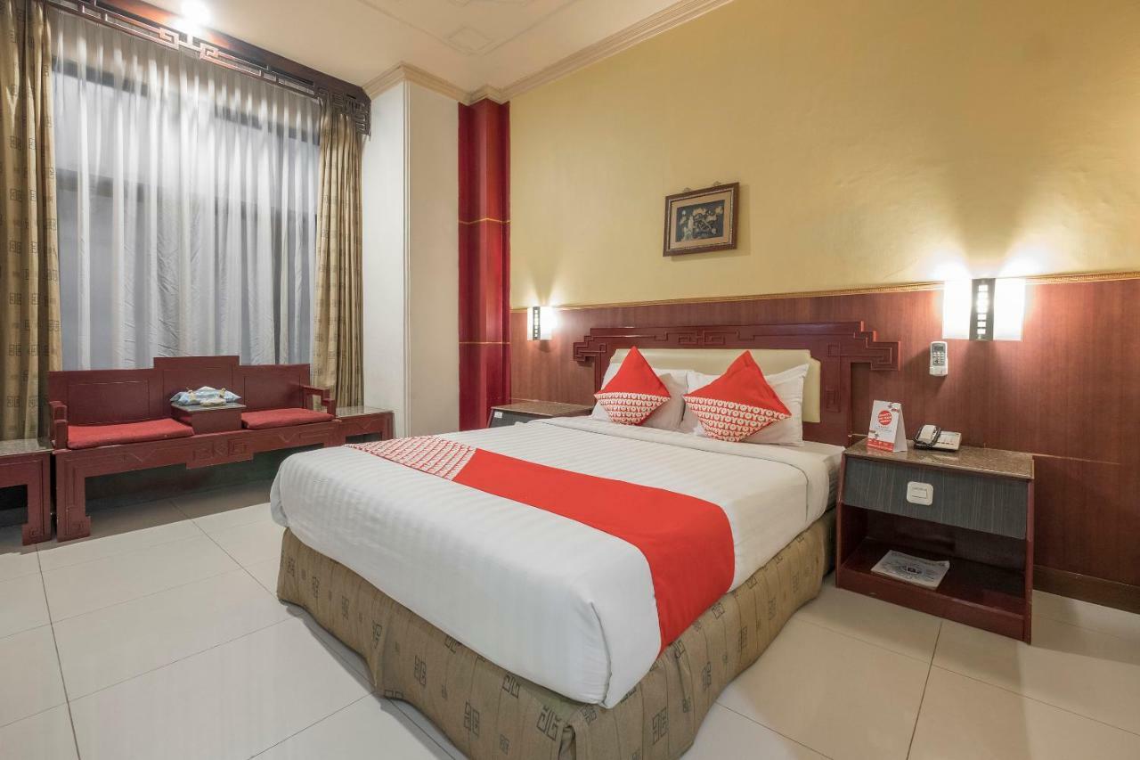 Oyo 821 Hotel Dinasti Makassar Eksteriør bilde