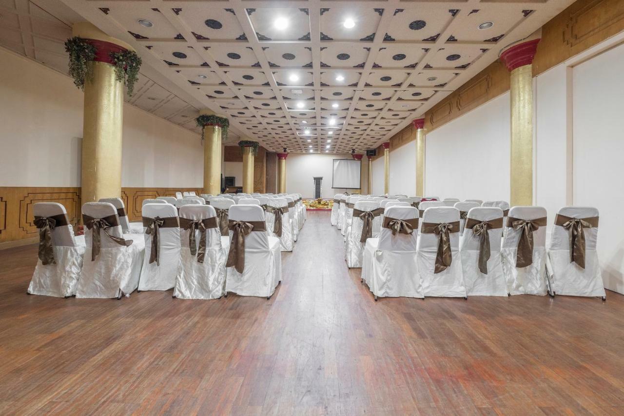 Oyo 821 Hotel Dinasti Makassar Eksteriør bilde